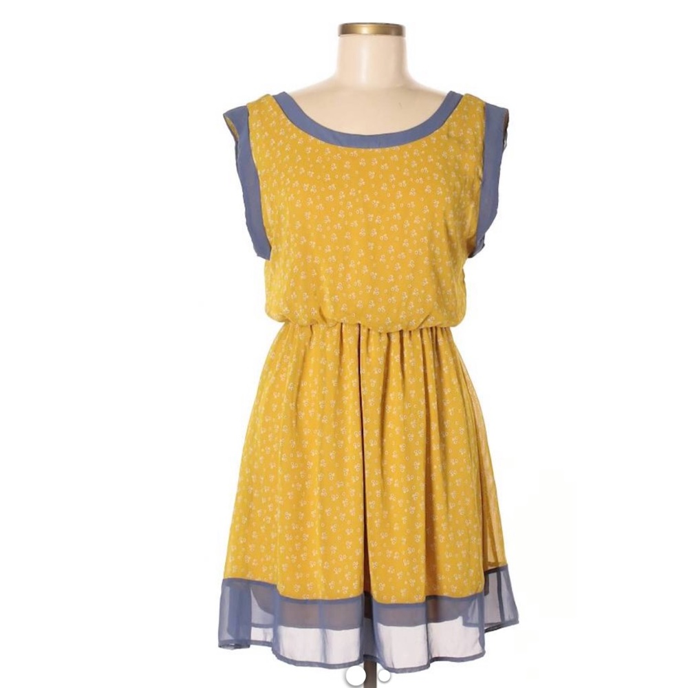 Lush dress yellow with gray trim size S